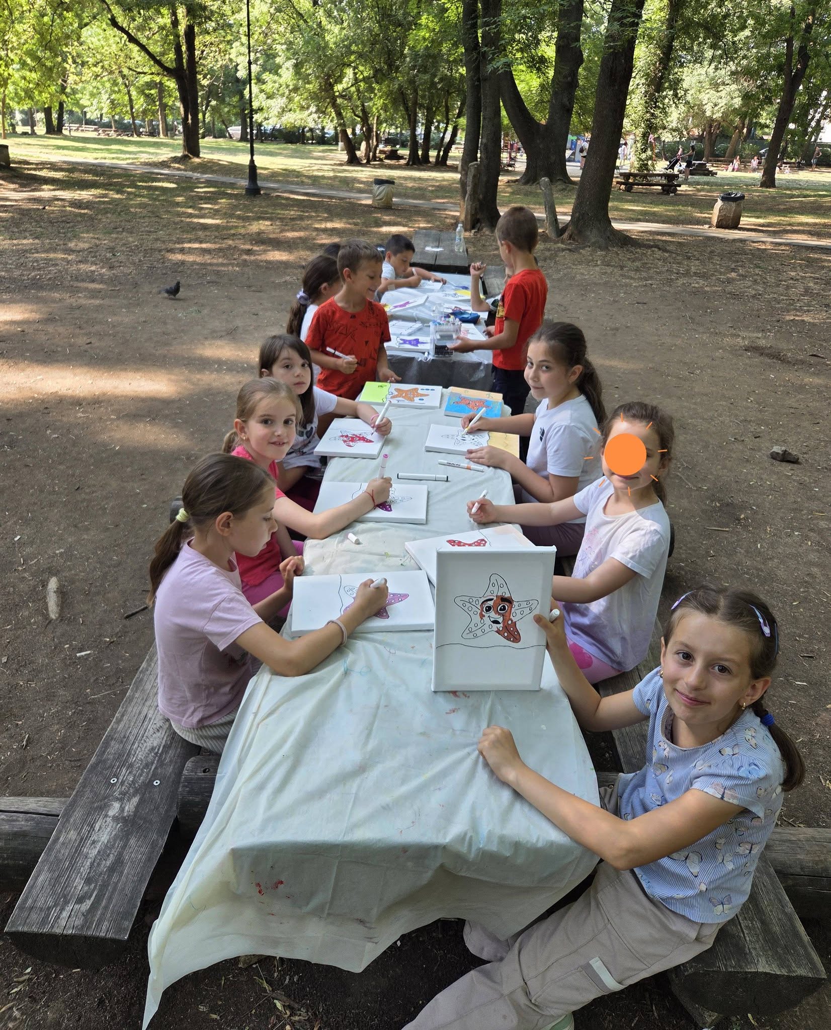 🎨 Денят, в който паркът се превърна в [художествено ателие]  🌳✨